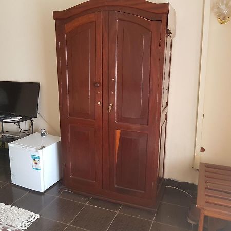 Centre D' Accueil Joli Reve 호텔 Kisangani 외부 사진