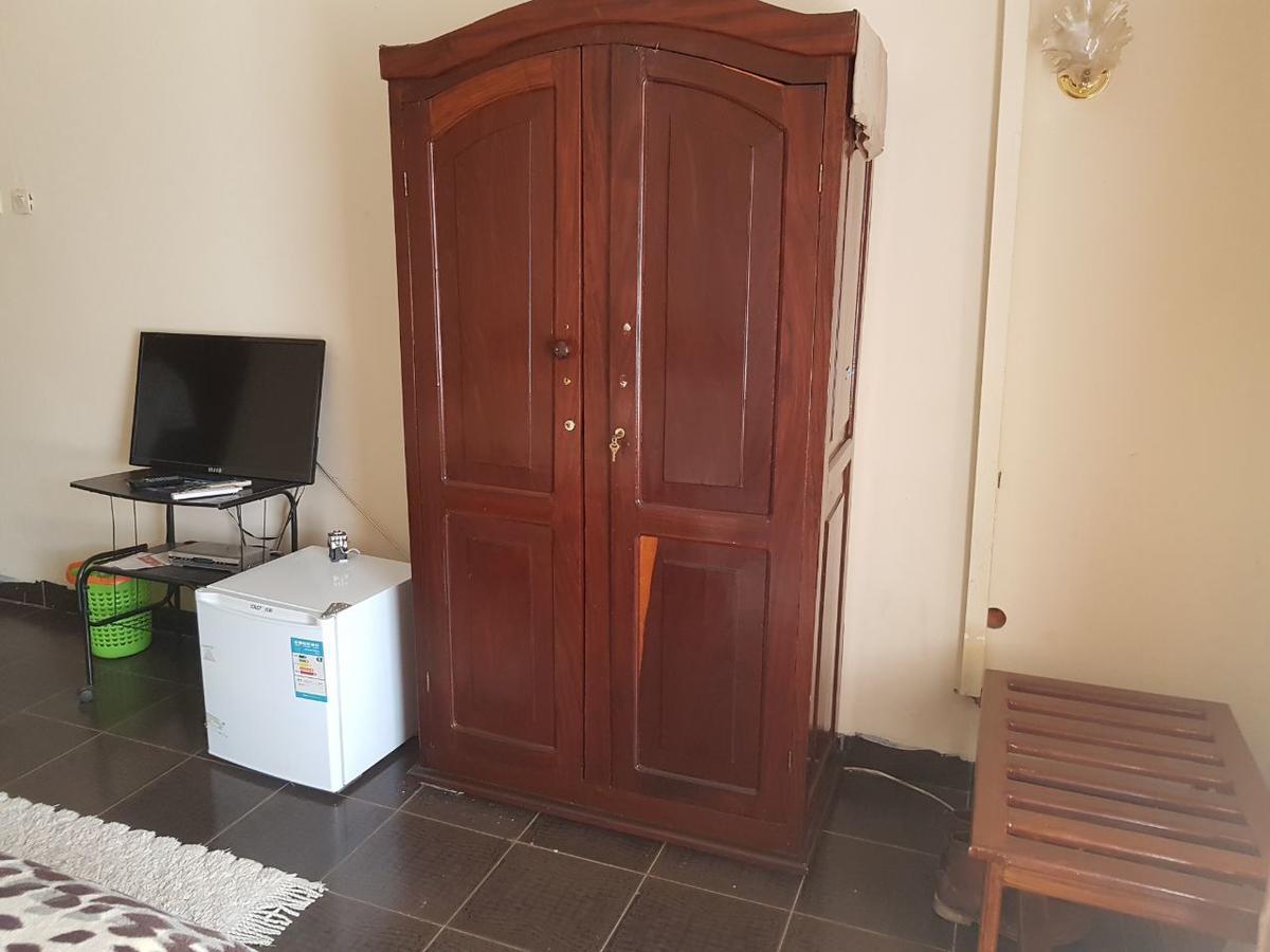 Centre D' Accueil Joli Reve 호텔 Kisangani 외부 사진